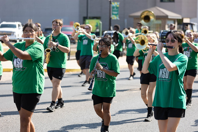 woodwinds marching hoco parade 